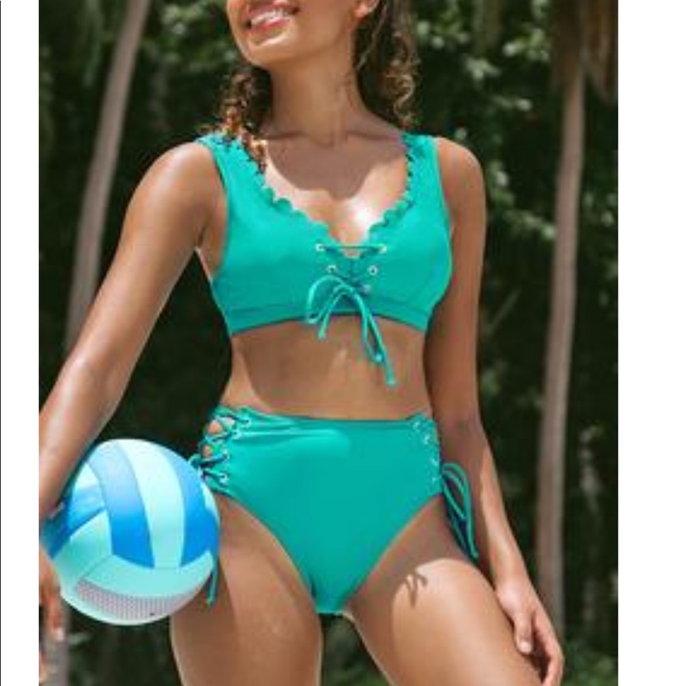 Cupshe - Aqua lace up scalloped bikini